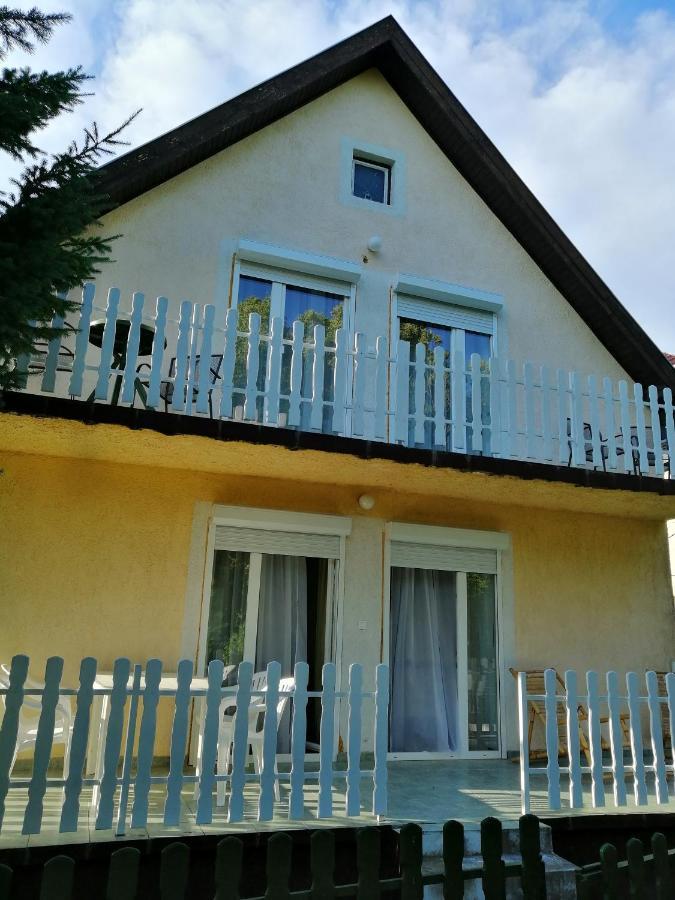 Nyirfa Apartman Вонярквашеги Екстериор снимка