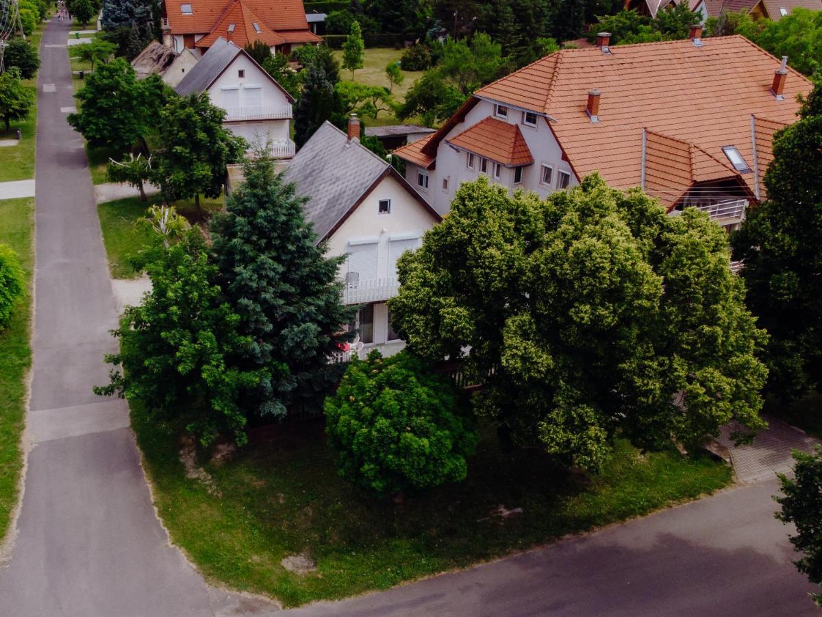 Nyirfa Apartman Вонярквашеги Екстериор снимка